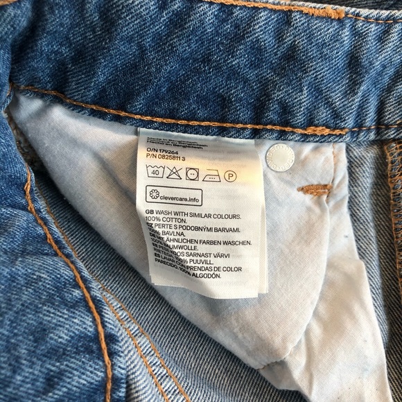 H&M Light Denim Cuffed Mom Short - Picture 5 of 5